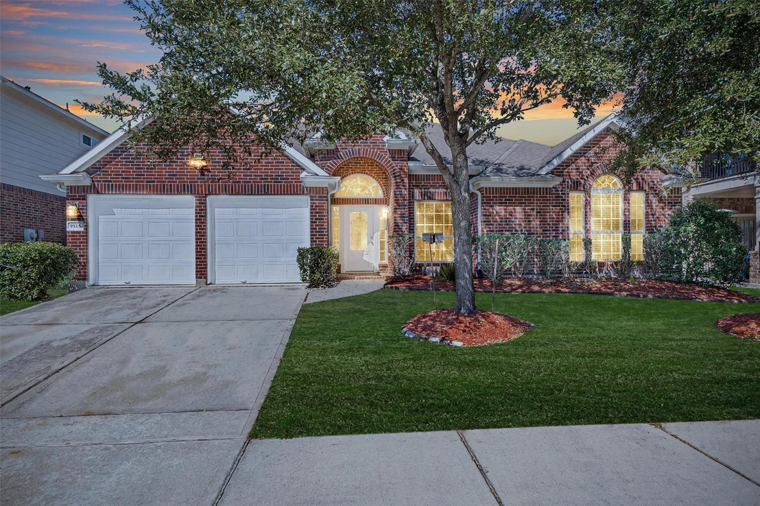 Photo of 9515 Alabaster Oaks Lane