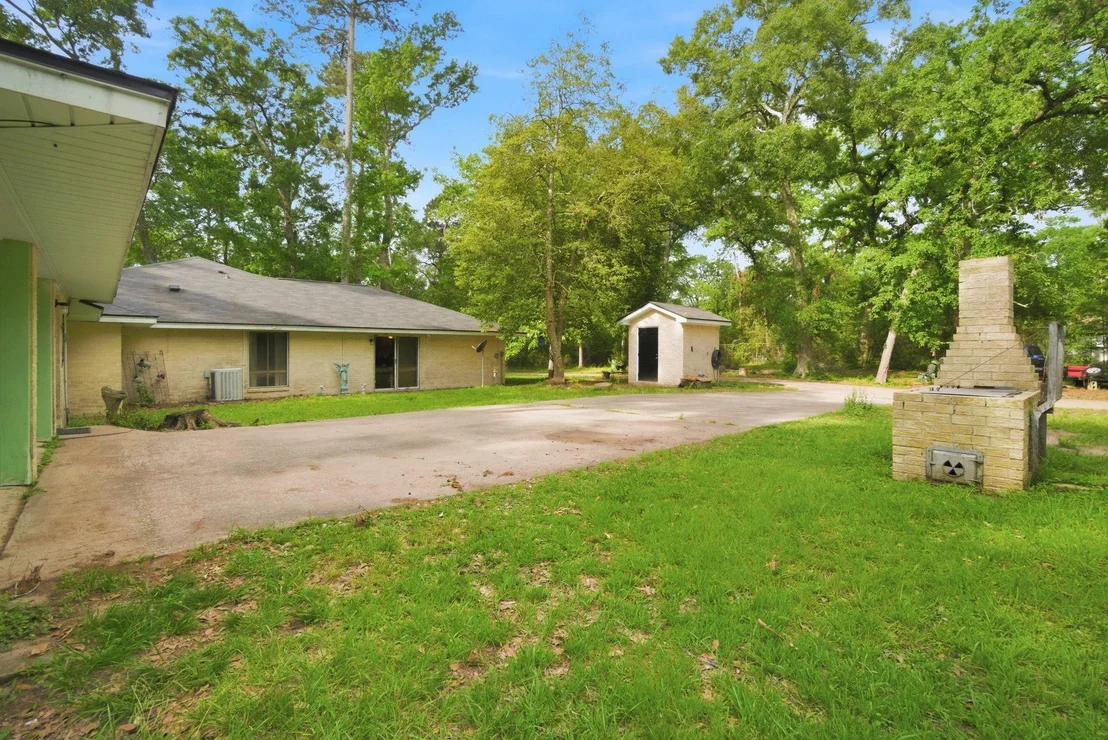 Photo of 6161 Woodland Lakes Loop