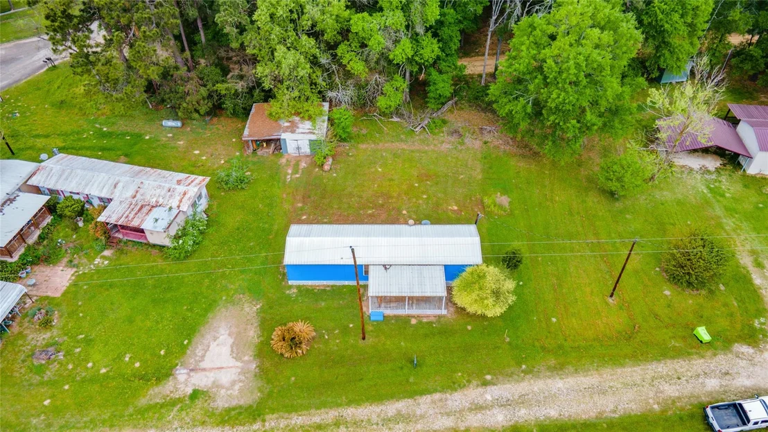 Photo of 370 Lakeside Circle