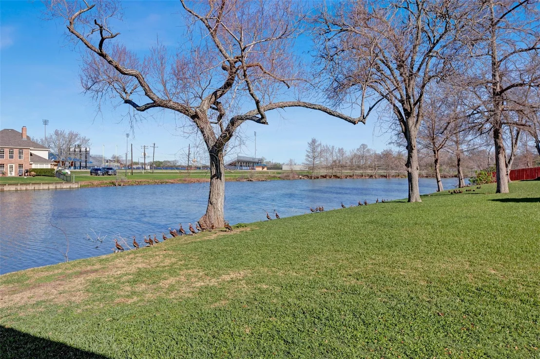 Photo of 315 Bolling Green Drive