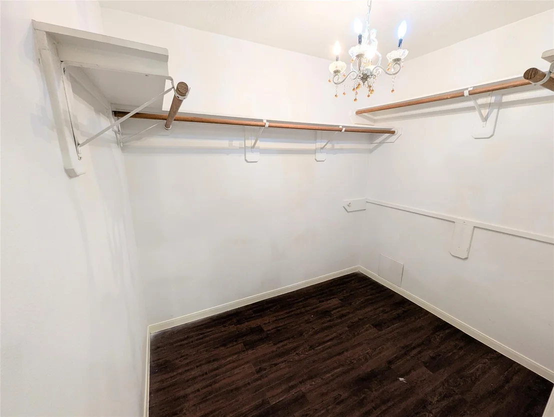 Photo of 7007 Fuchsia Lane