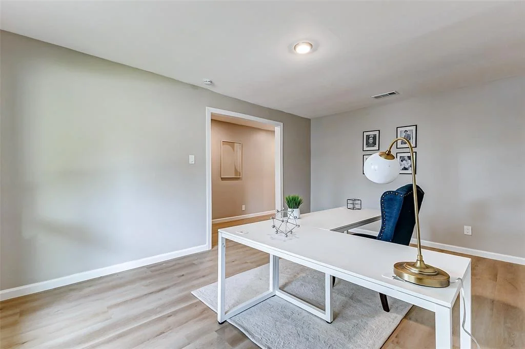Photo of 6018 Benning Drive