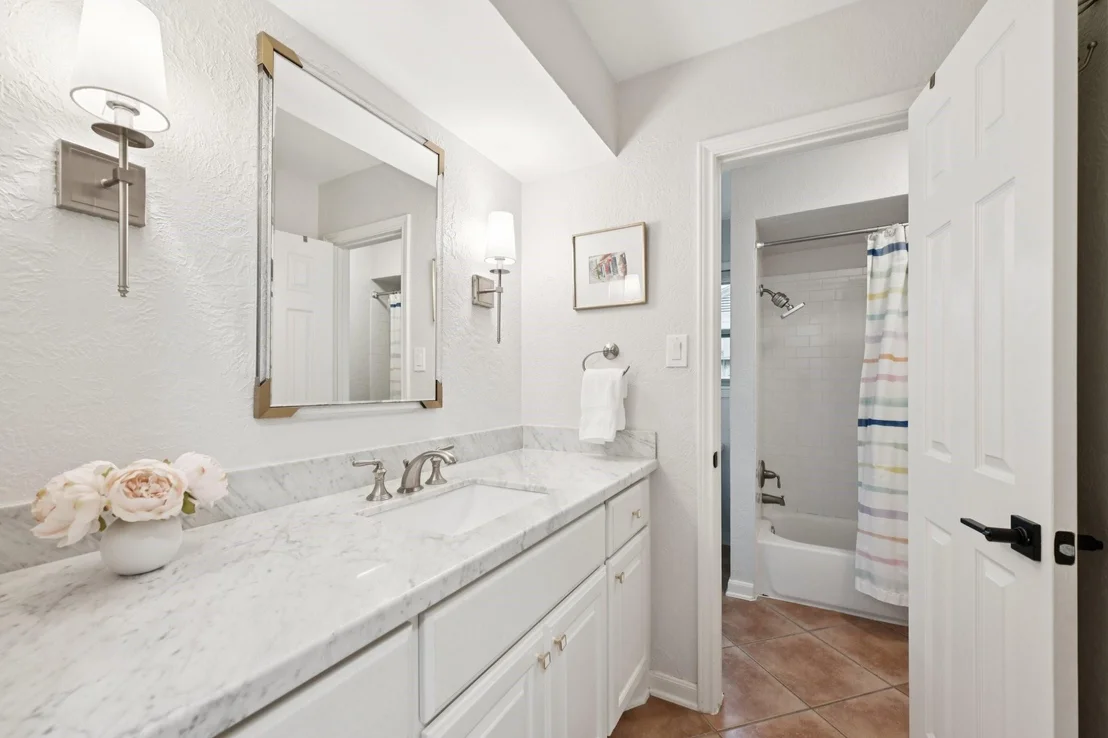 Photo of 14627 Oak Bend Drive