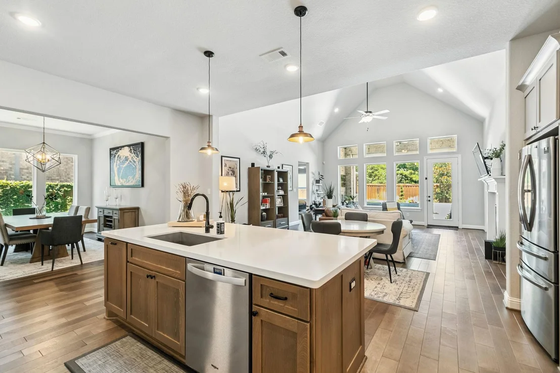Photo of 28037 Woodland Bend Way