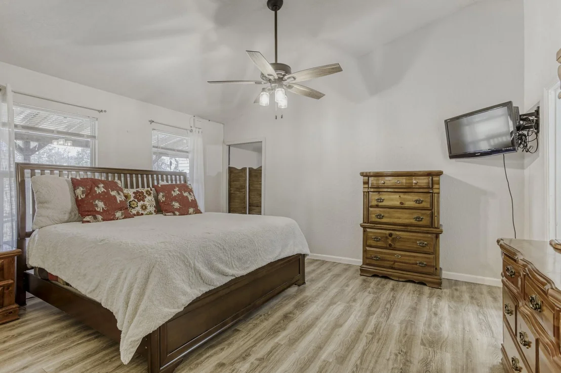 Photo of 414 County Road 4011