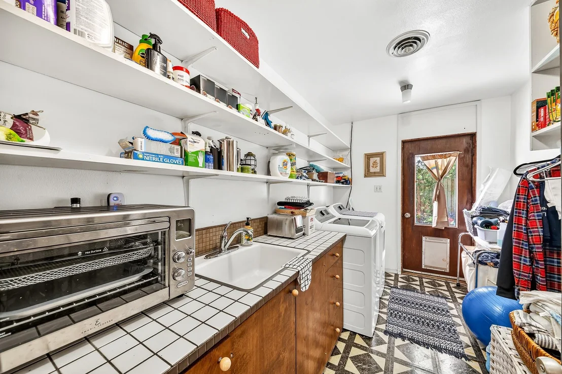 Photo of 5327 Valkeith Drive