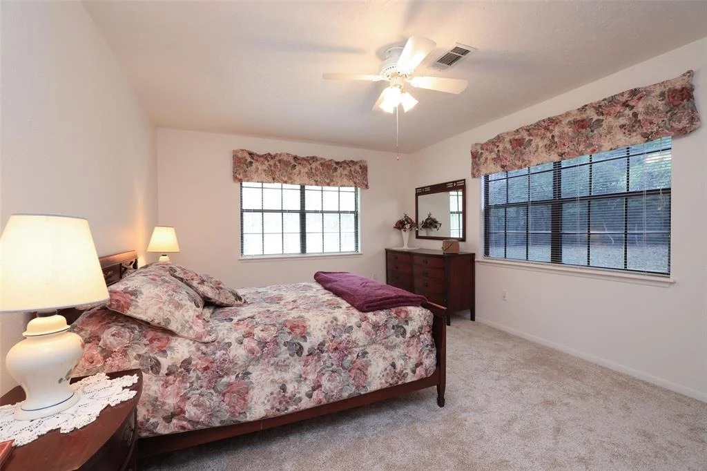 Photo of 9239 Walnut Road