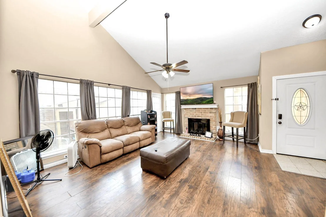Photo of 11842 Plumbrook Drive