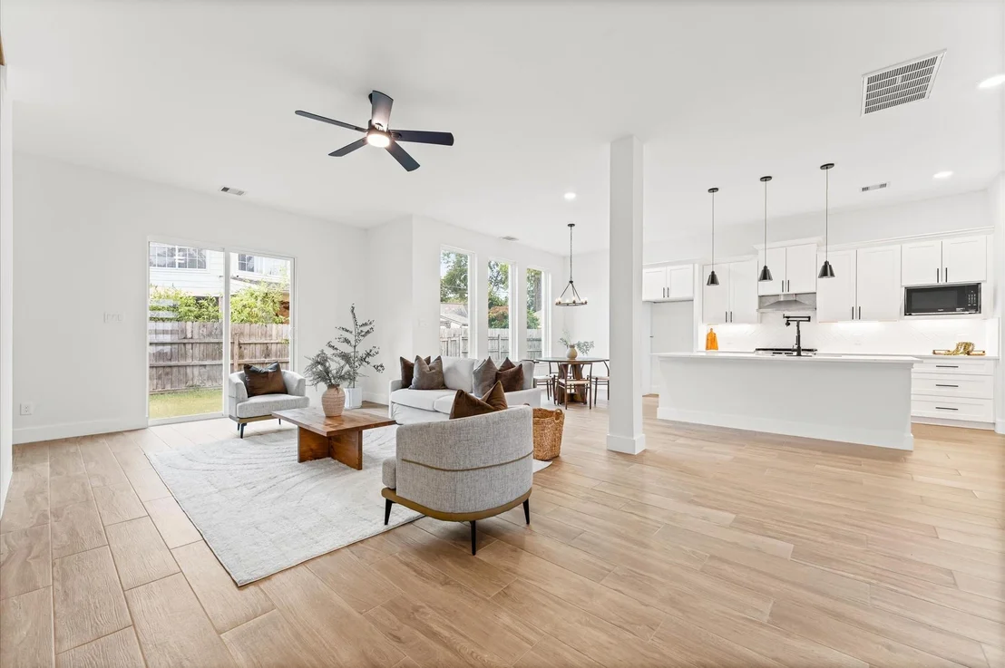 Photo of 19119 Emory Trail