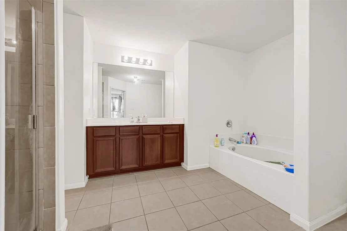 Photo of 106 Mojave Lane
