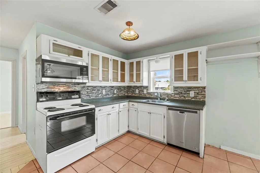 Photo of 450 Creek Drive
