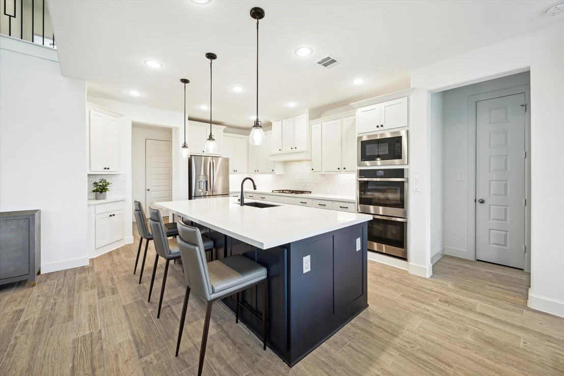 Photo of 4530 Windy Oaks Drive