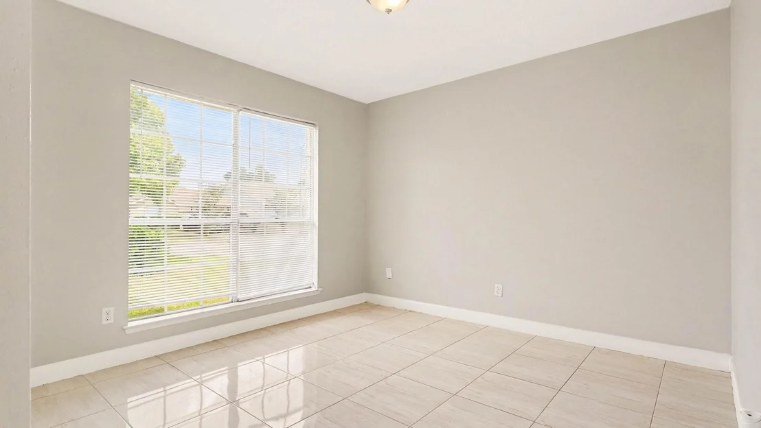 Photo of 15342 Reigate Lane