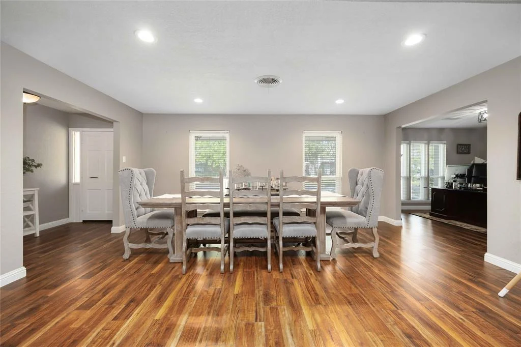 Photo of 2114 Oceanview Drive