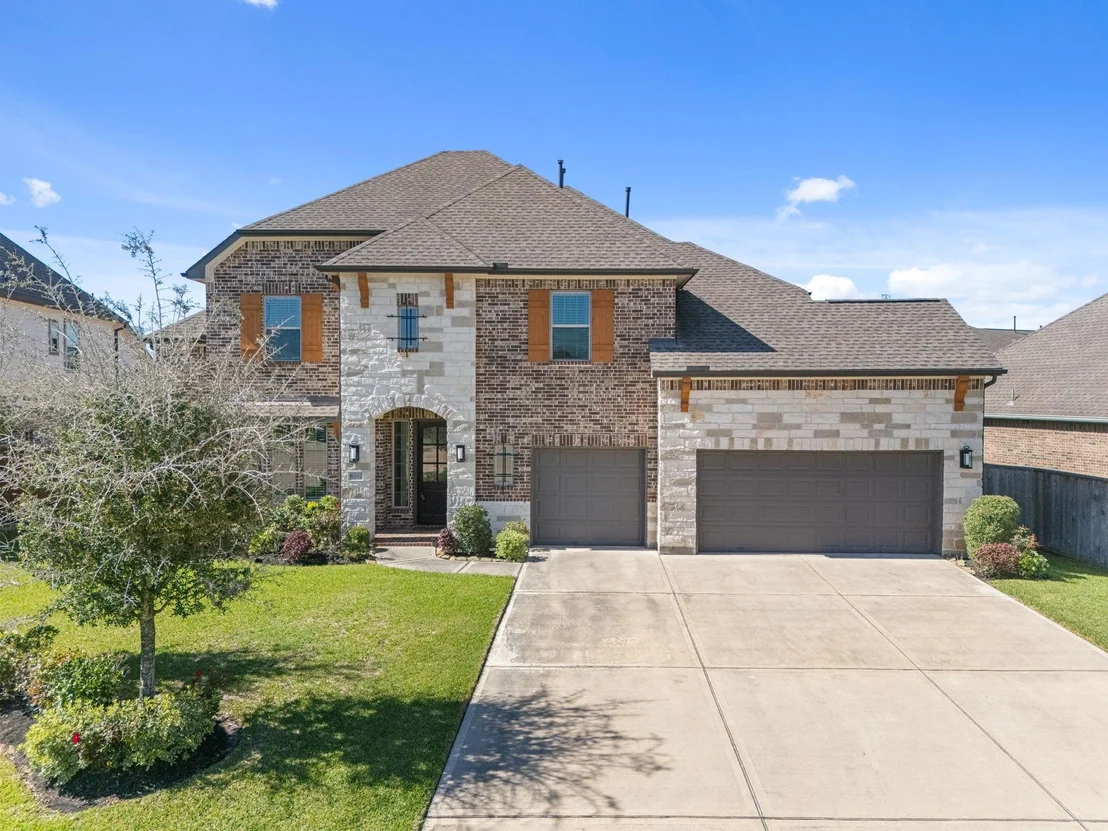 Photo of 6707 Wellbrook Falls Lane