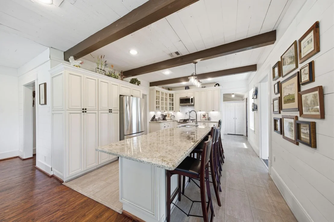 Photo of 5313 Palm Drive