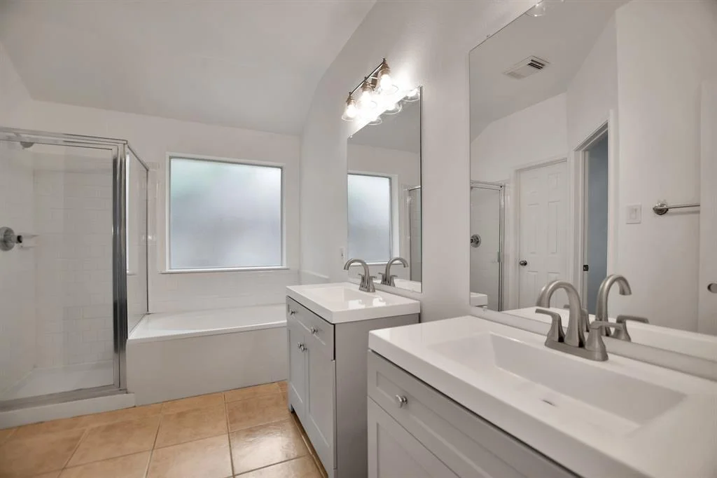 Photo of 67 N Winterport Circle