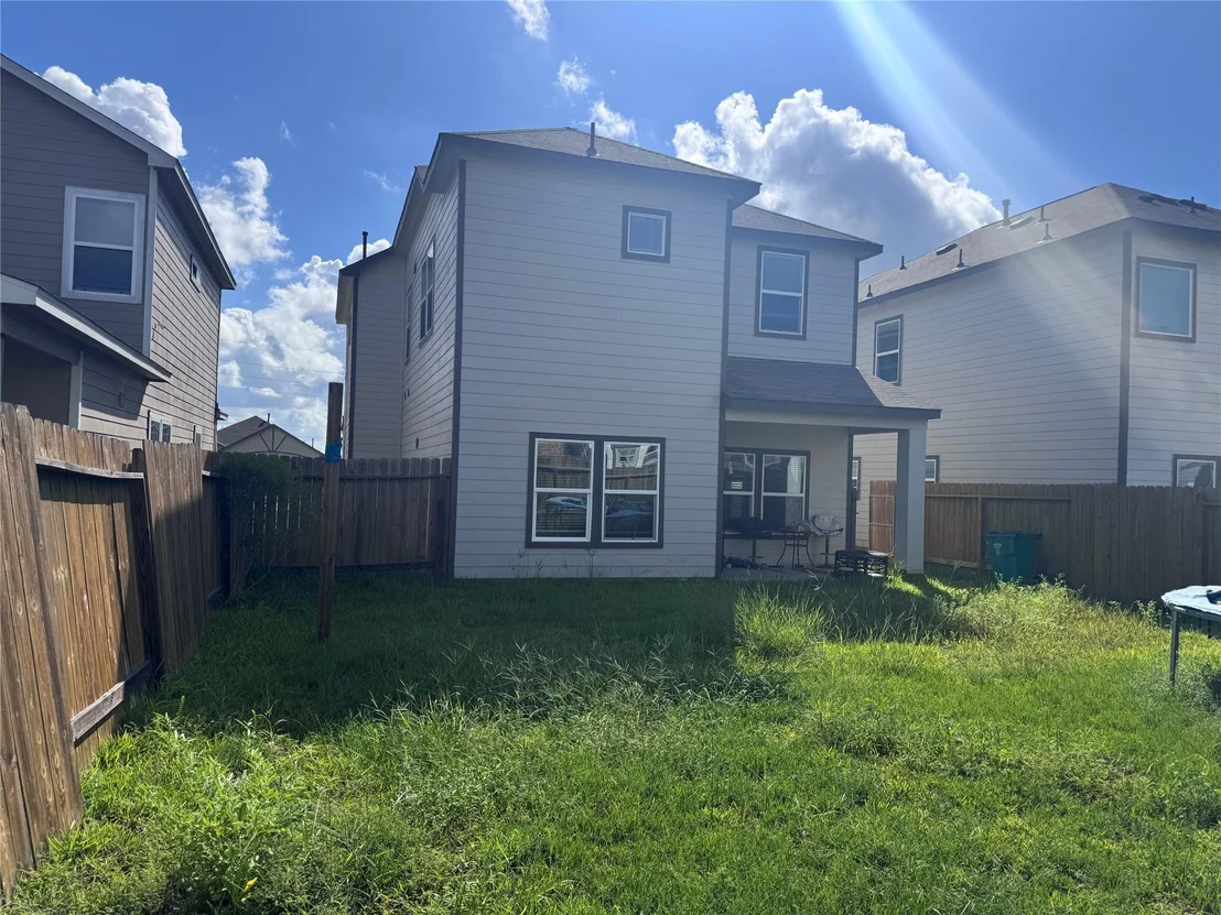 Photo of 6822 Escondido Drive