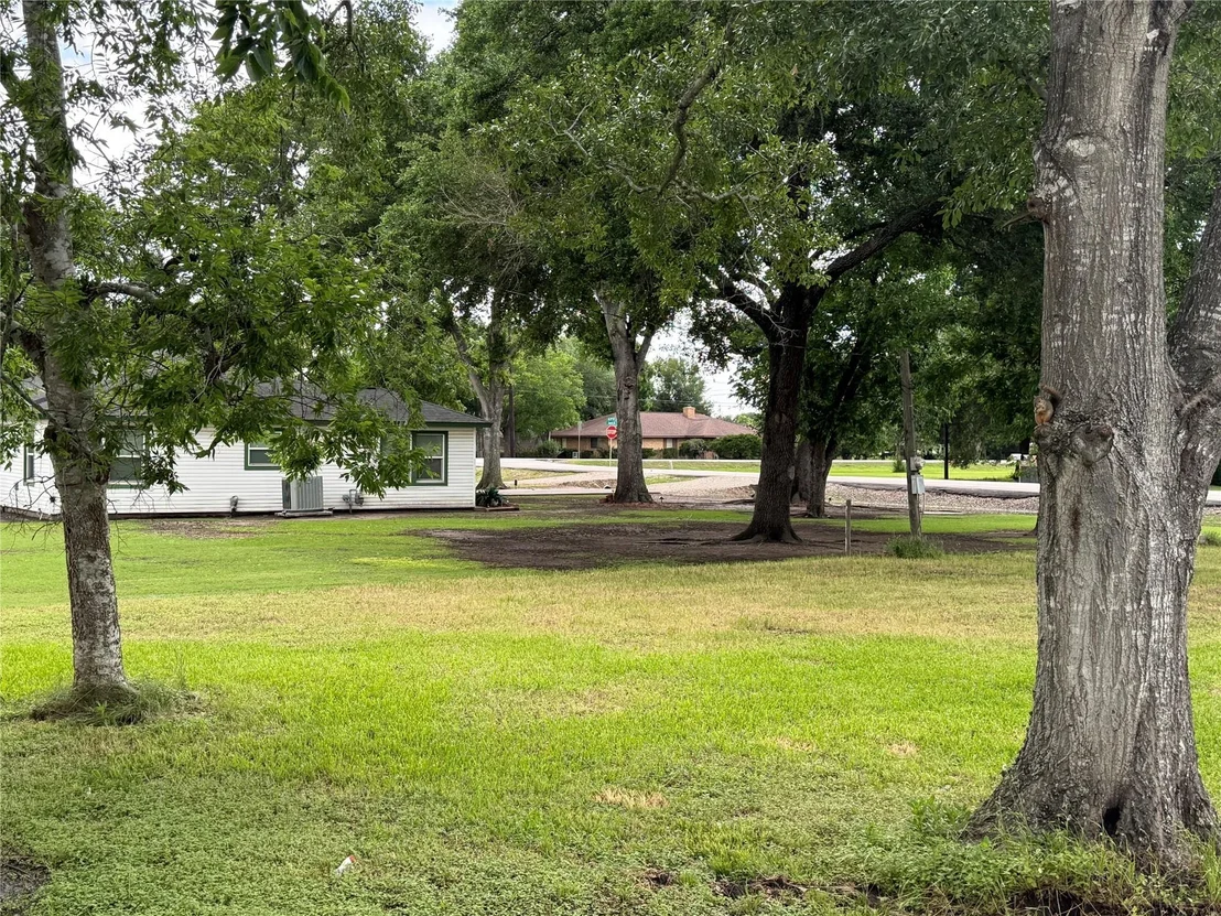 Photo of 407 N 3rd Street