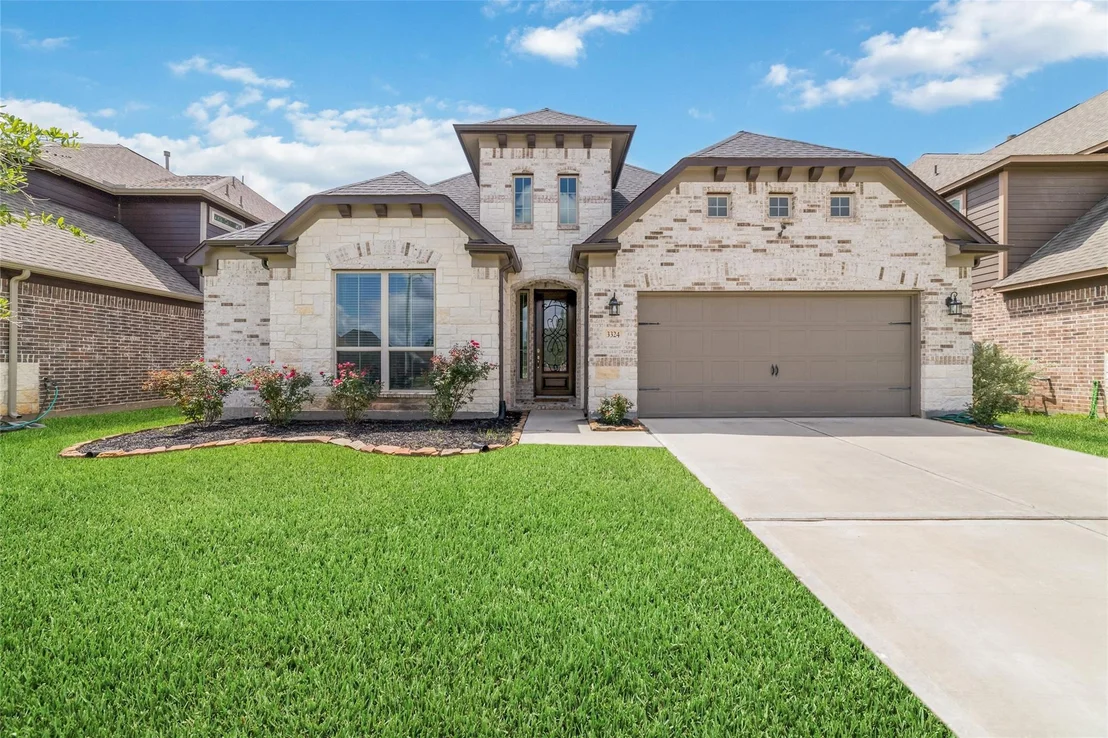 Photo of 3324 Hickory Leaf Trail
