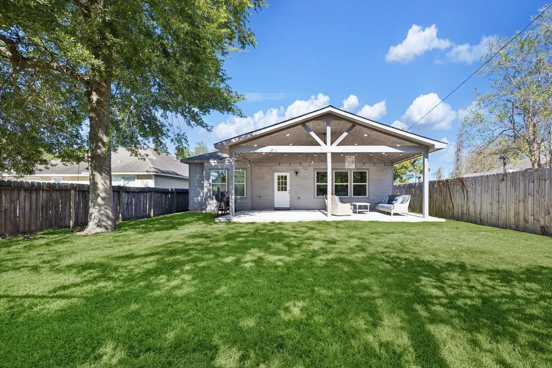 Photo of 10023 Bamboo Road