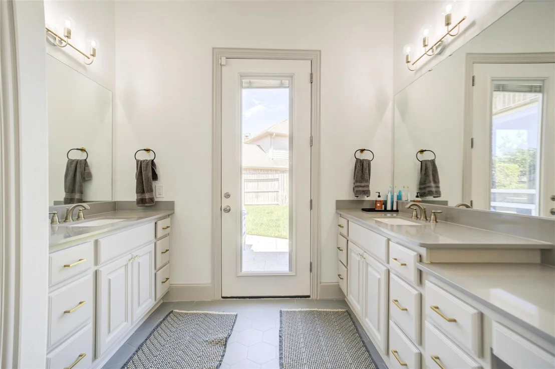 Photo of 28287 Calaveras Lake Drive