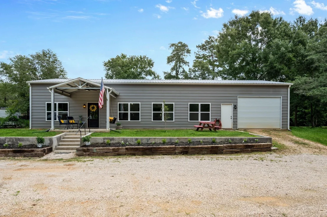 Photo of 376 Jill Street