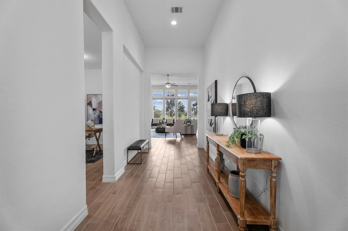 Photo of 7335 Laguna Lake Drive