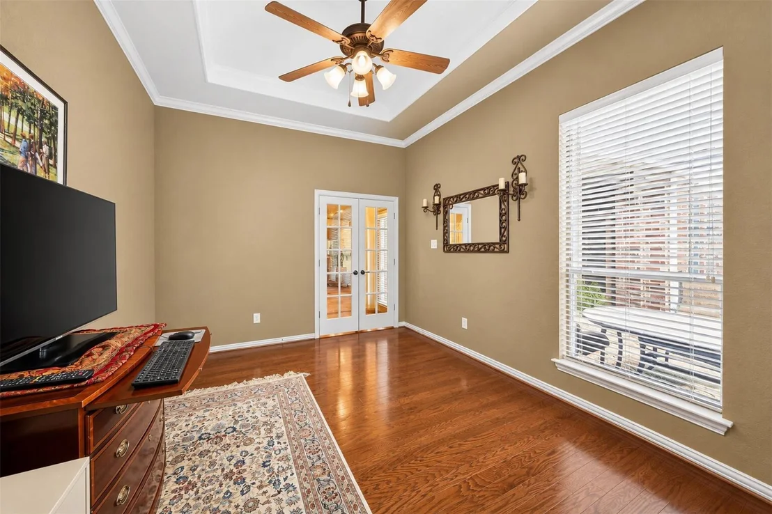 Photo of 9511 Needham Cross Drive
