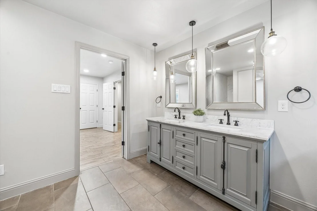 Photo of 10602 Del Monte Drive