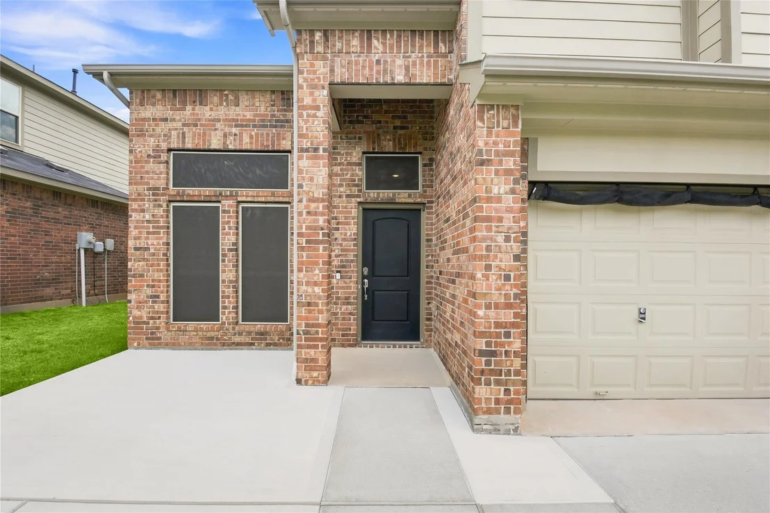 Photo of 450 Terra Vista Circle