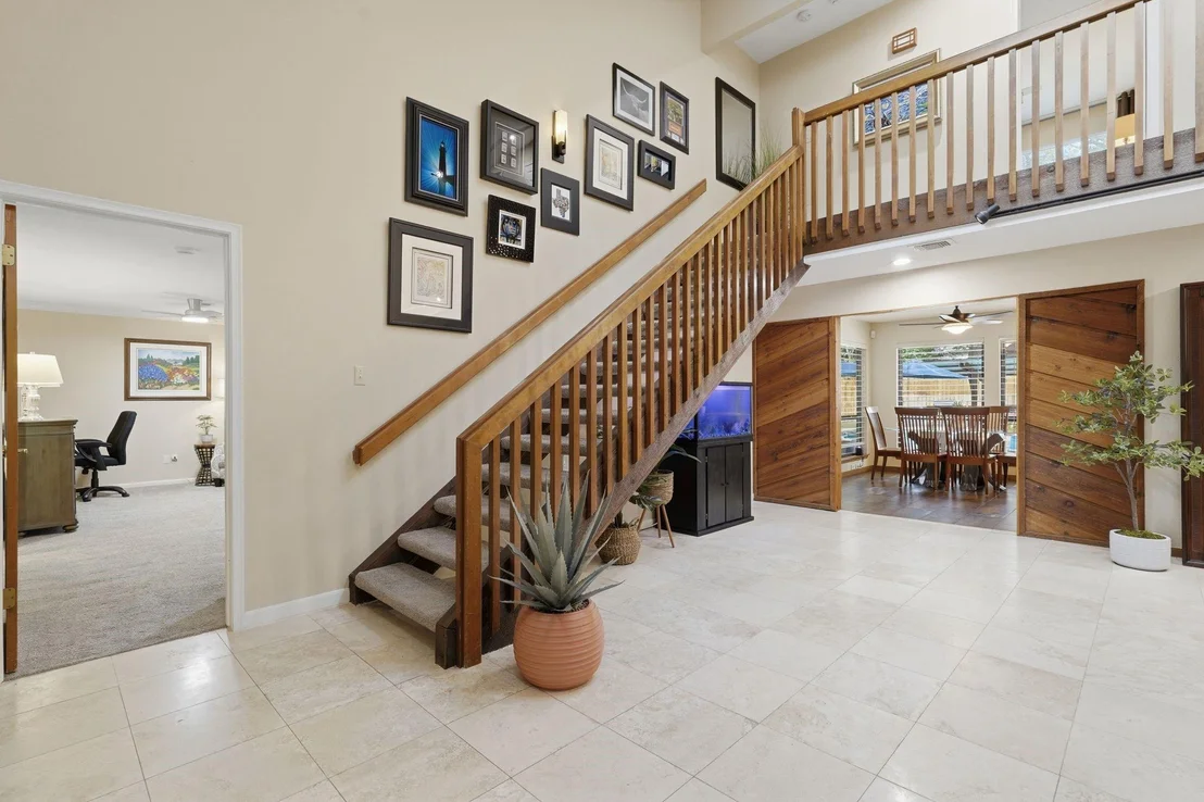 Photo of 15007 Benfer Road