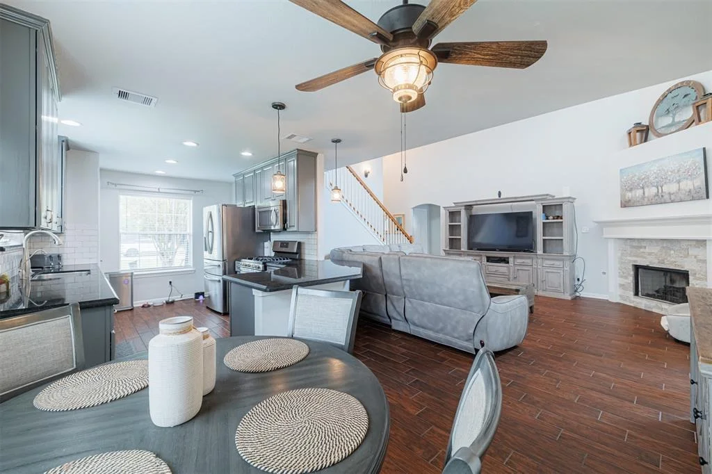 Photo of 5902 Deerfield Court