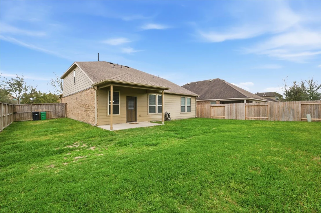 Photo of 30253 Creekside Drive
