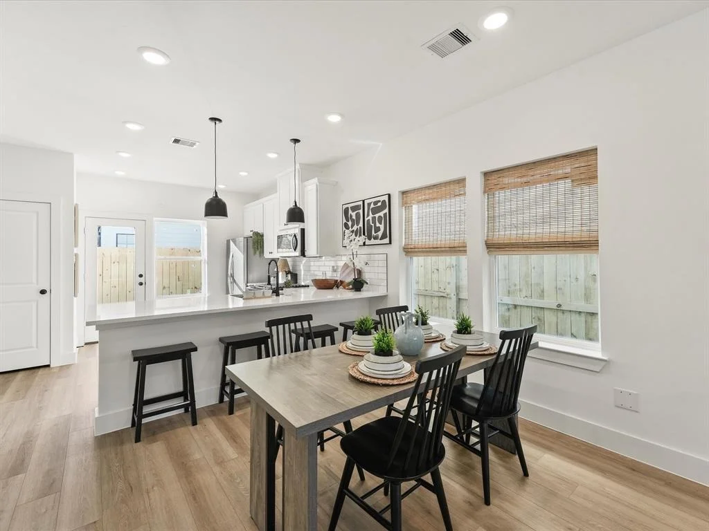 Photo of 2131 Carr Street