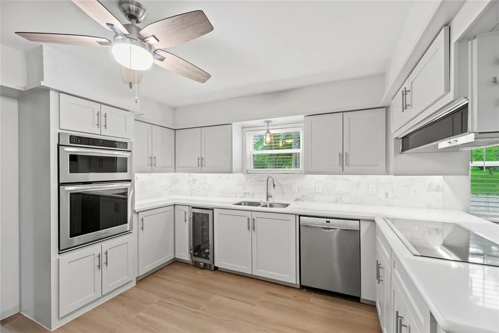 Photo of 2219 Black Hawk Lane