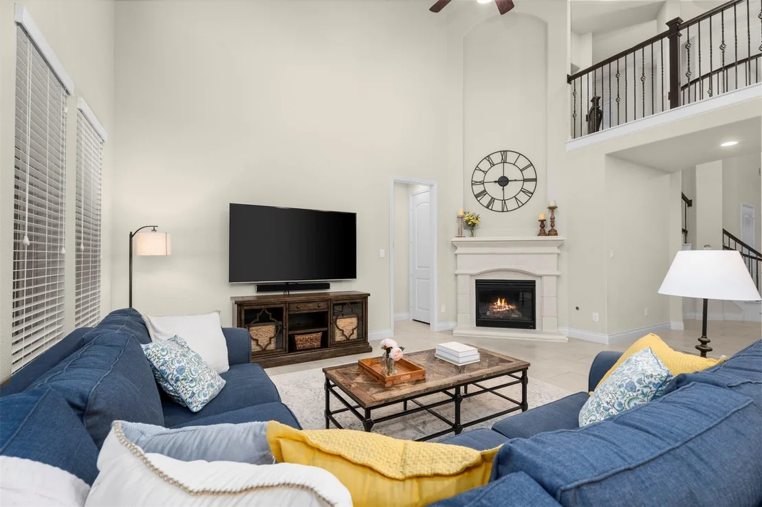 Photo of 27950 Arden Trail