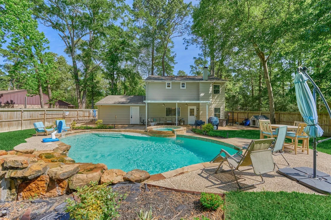 Photo of 9 Pineash Court