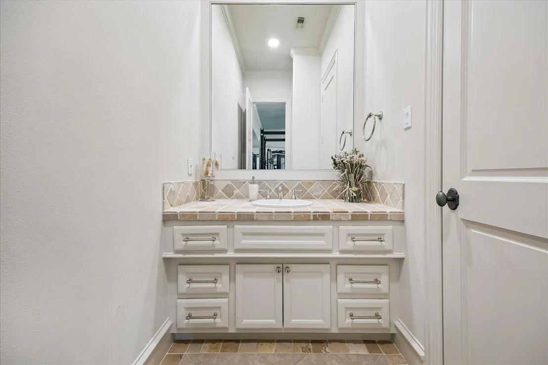 Photo of 1020 River Glynn Drive