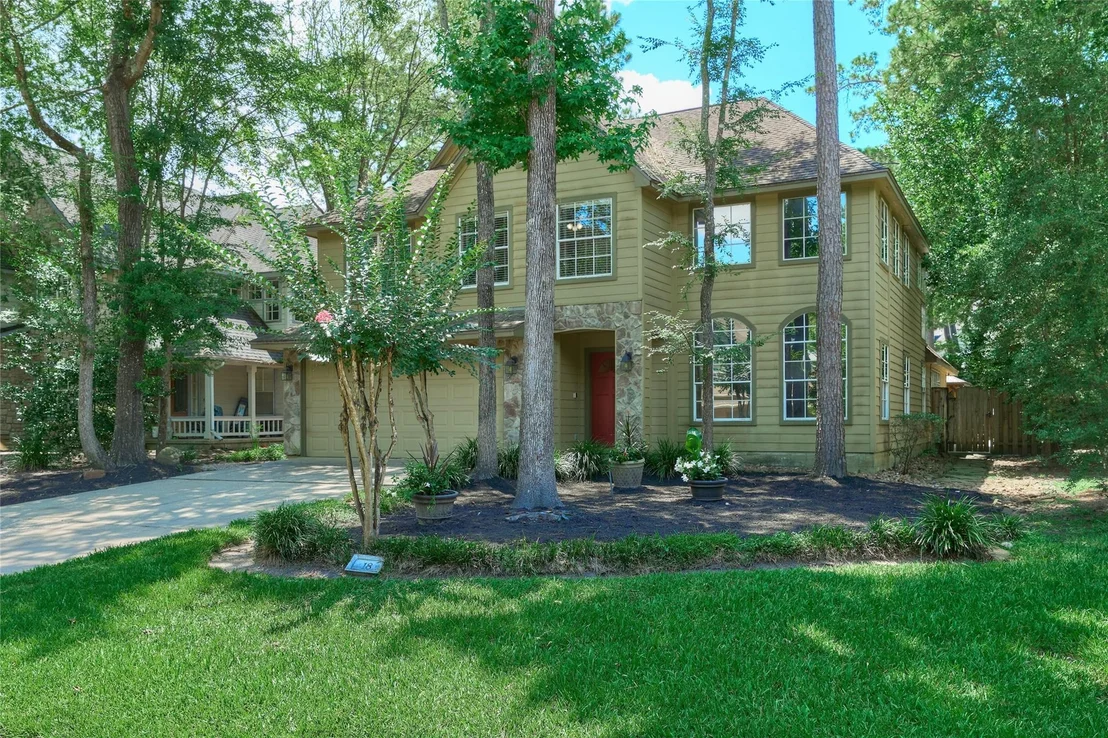 Photo of 18 Glade Bank Place