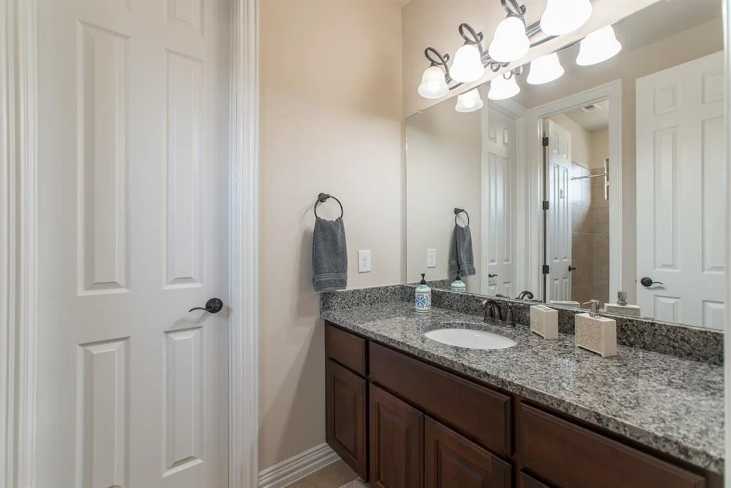 Photo of 7531 Langley Road