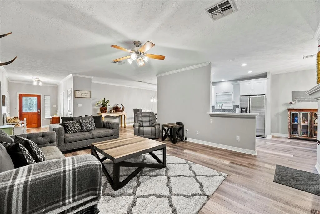 Photo of 2409 Deercreek Circle
