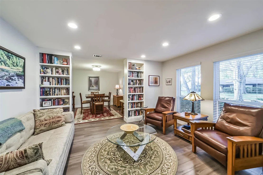 Photo of 5731 Grape Street