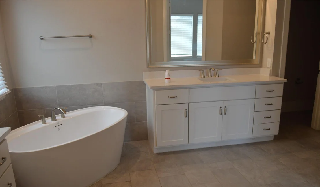 Photo of 7022 San Bernard Trail