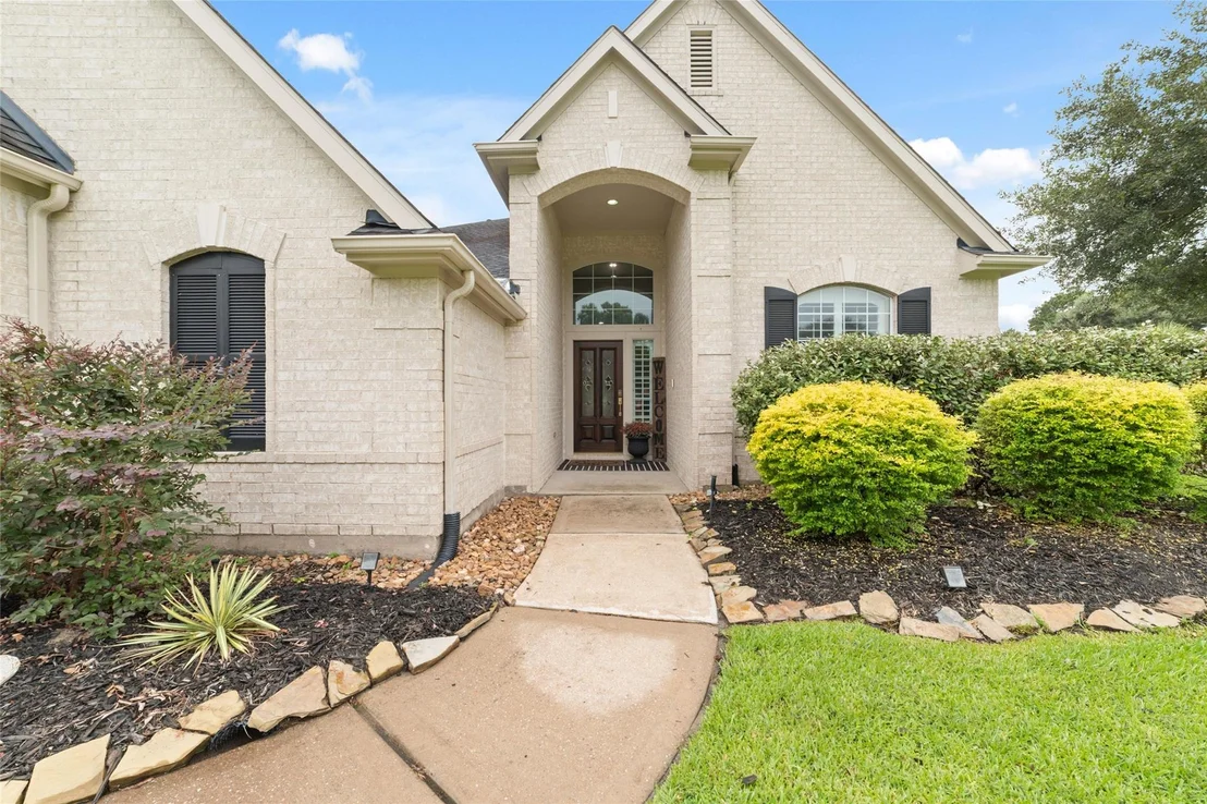 Photo of 17411 Rose Garden Trail