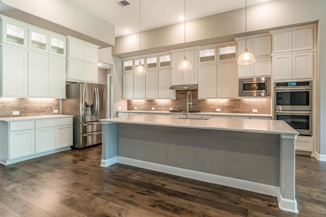 Photo of 1050 Groveton Ridge Lane