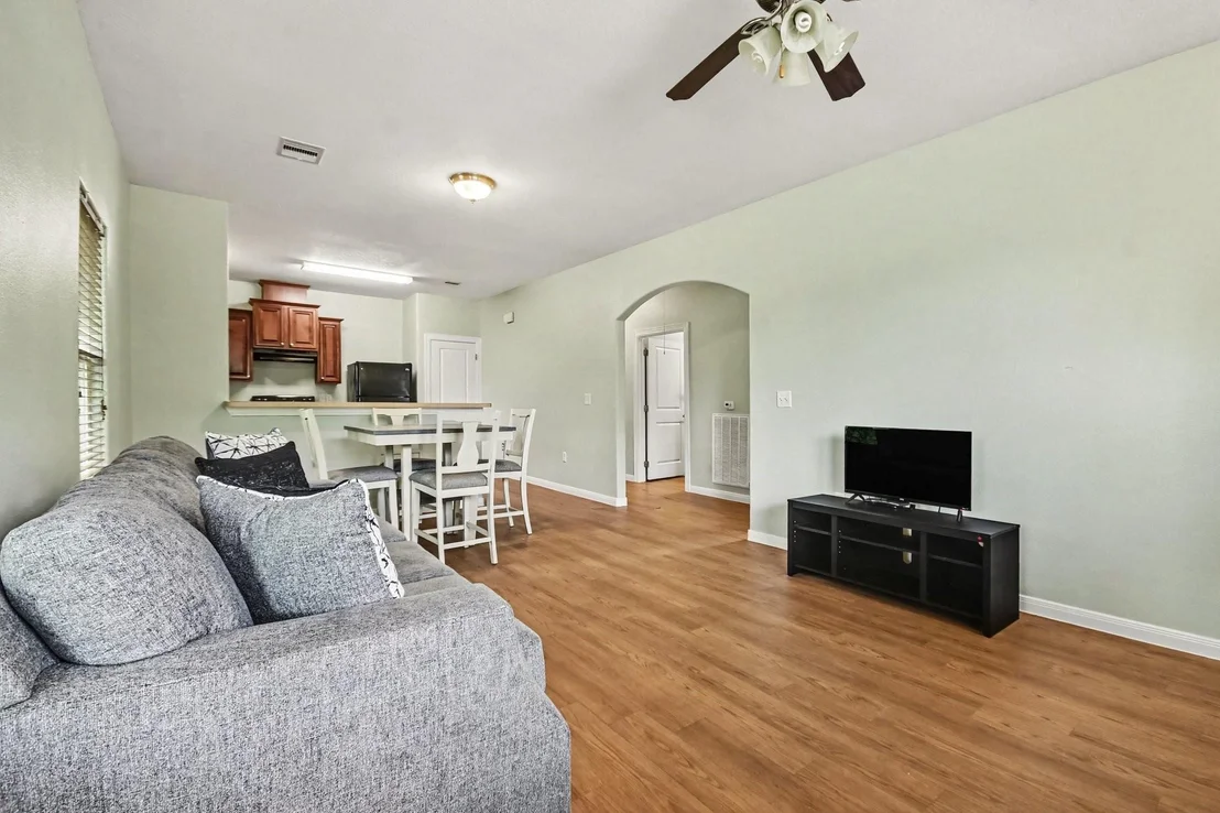 Photo of 5813 David Street
