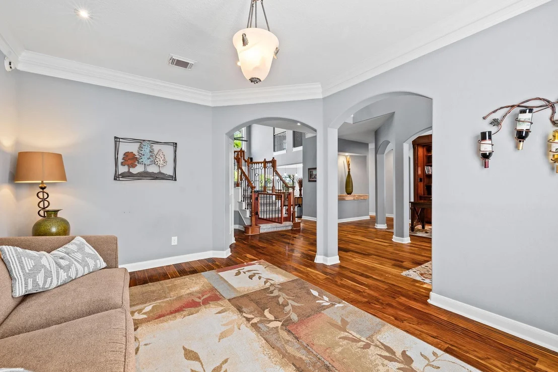 Photo of 2823 Irvington Drive