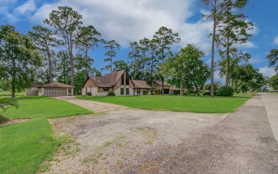Photo of 123 W Circle Drive