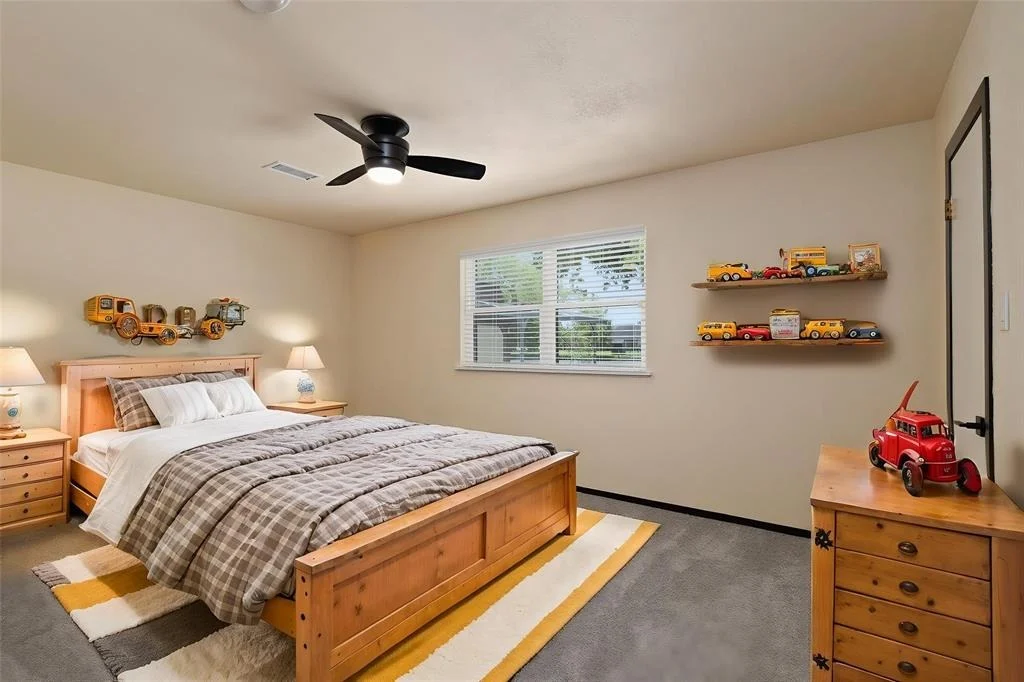 Photo of 321 Bolling Green Drive